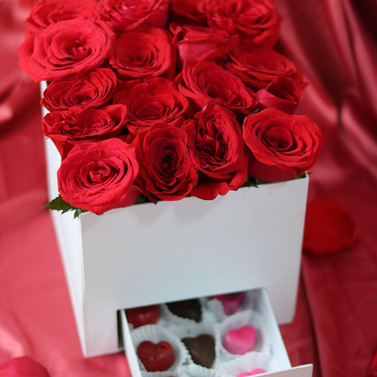 Caja rosas & chocolates